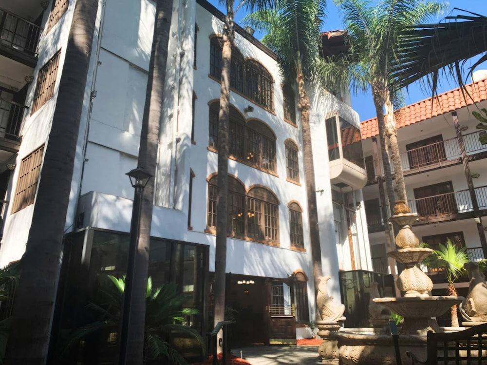Buena Park Grand Hotel & Suites 外观 照片