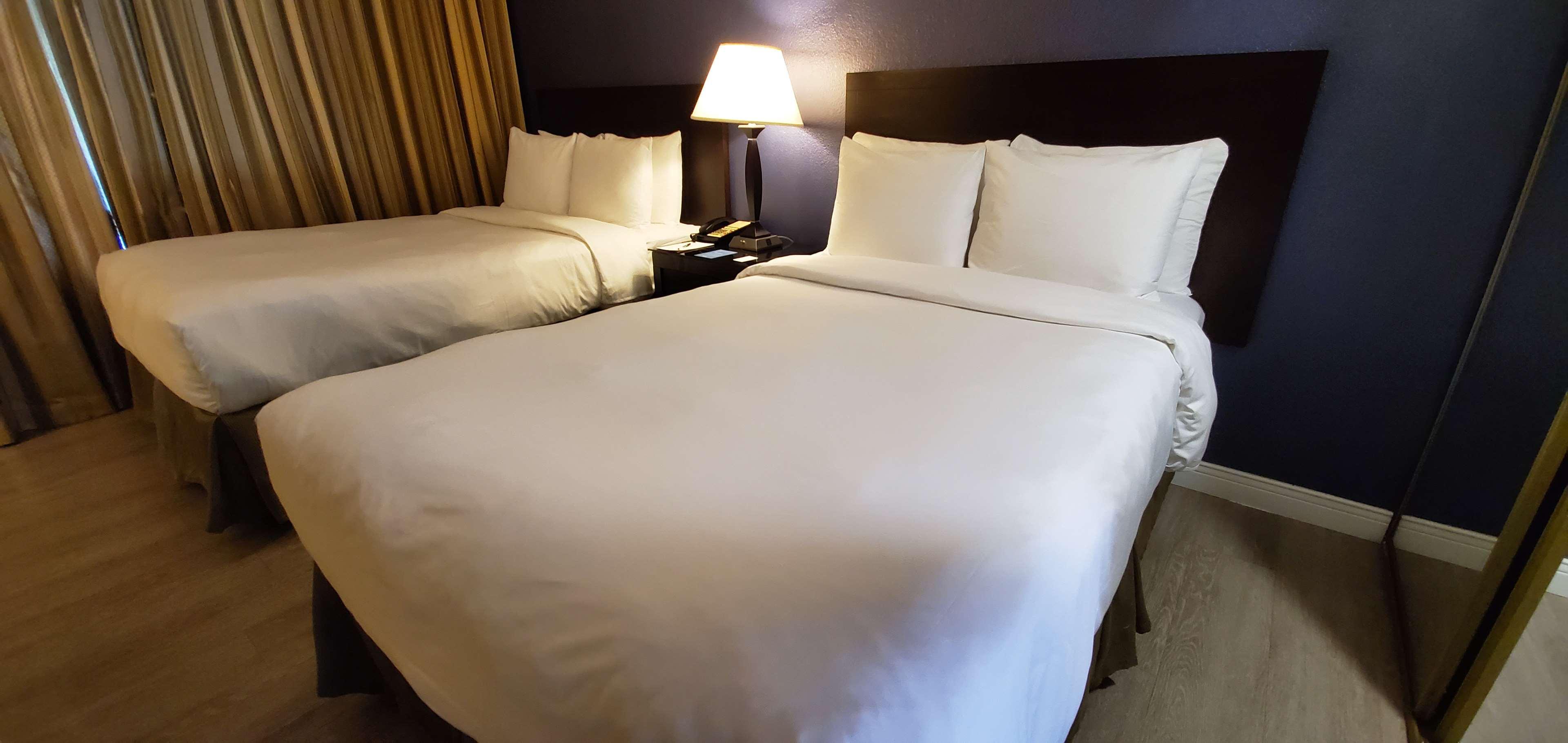 Buena Park Grand Hotel & Suites 外观 照片