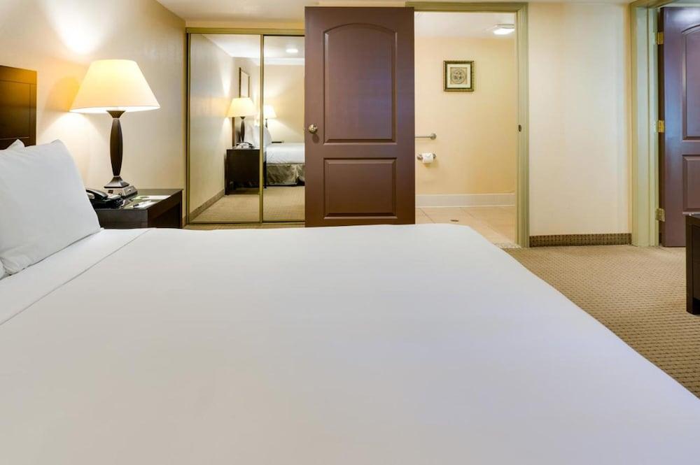 Buena Park Grand Hotel & Suites 外观 照片